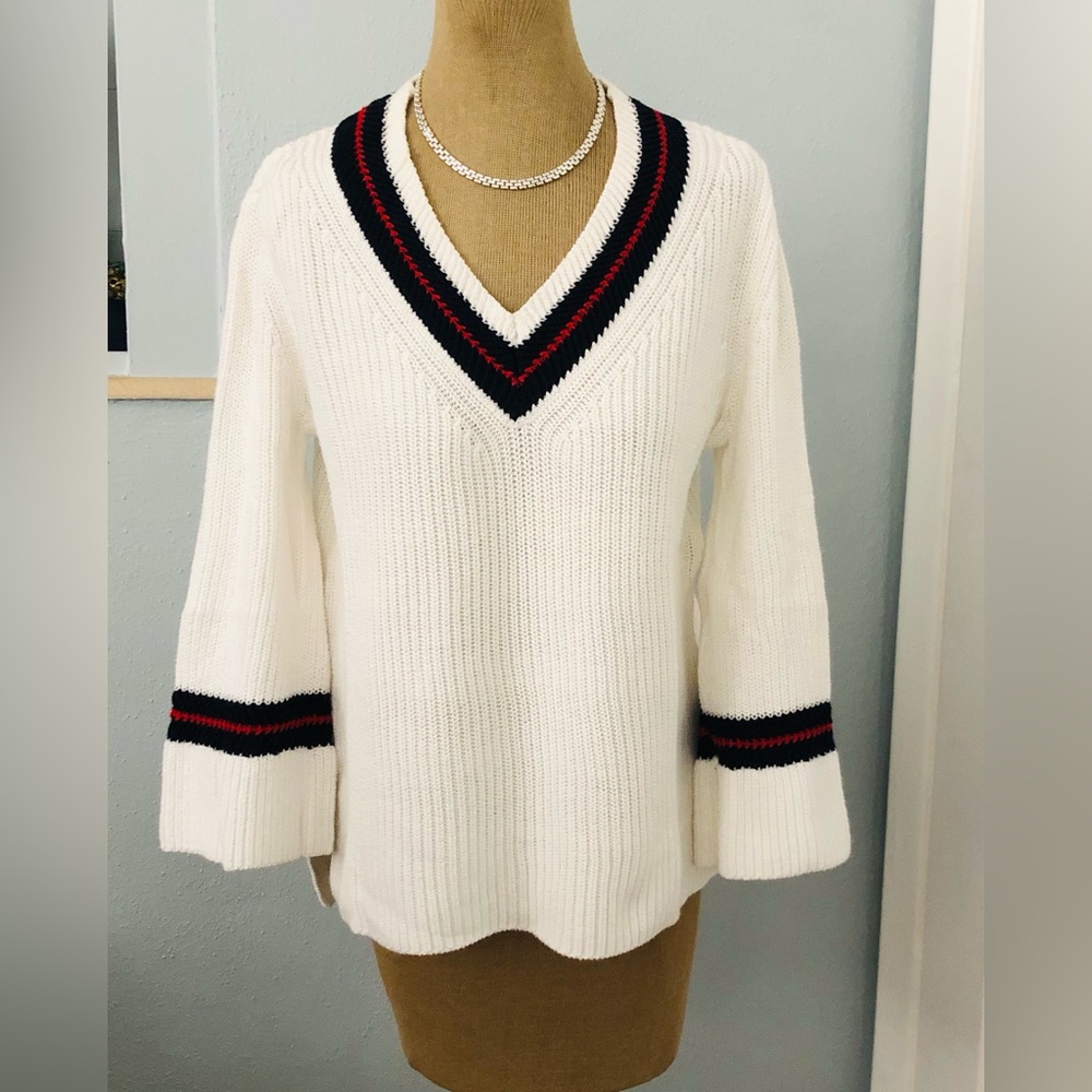 Cabi Preppy White Ribbed V Neck Sweater with Baseball Stitch Design Trim